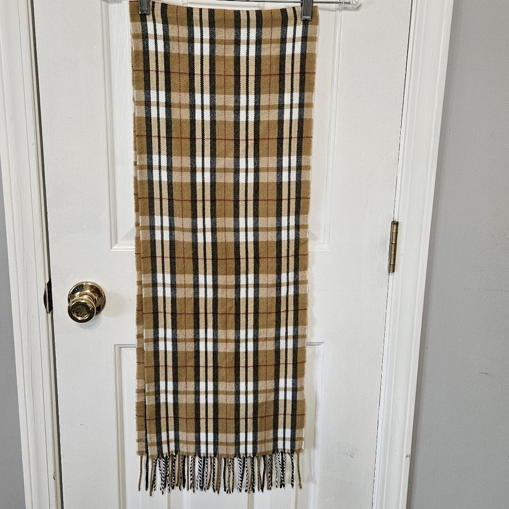 100% Cashmere Hand Tailored Plaid Fringe Scarf Made In Germany